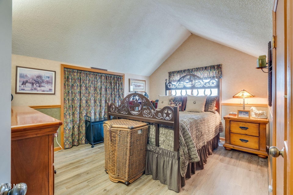 Photo #29: 1138 Main Street