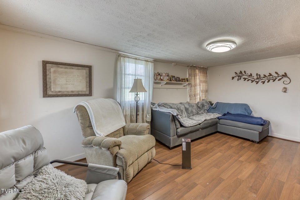 Photo #4: 529 Jonesboro Road