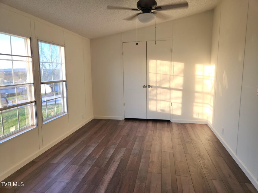 Photo #40: 356 Lories Lane