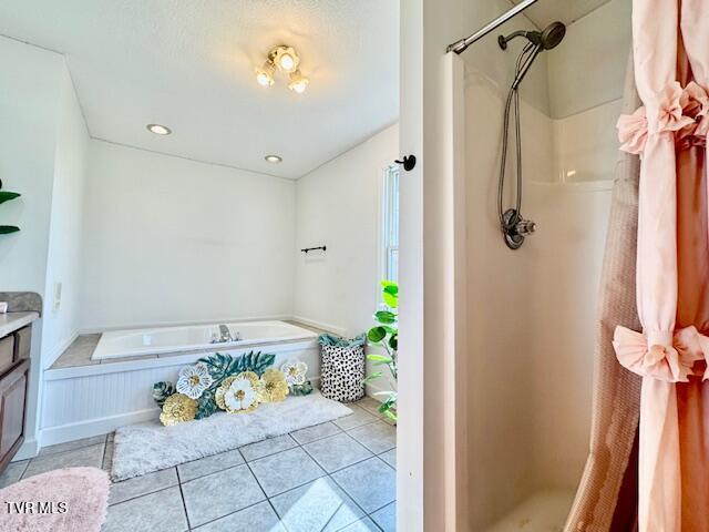 Photo #46: 115 El Sara Drive