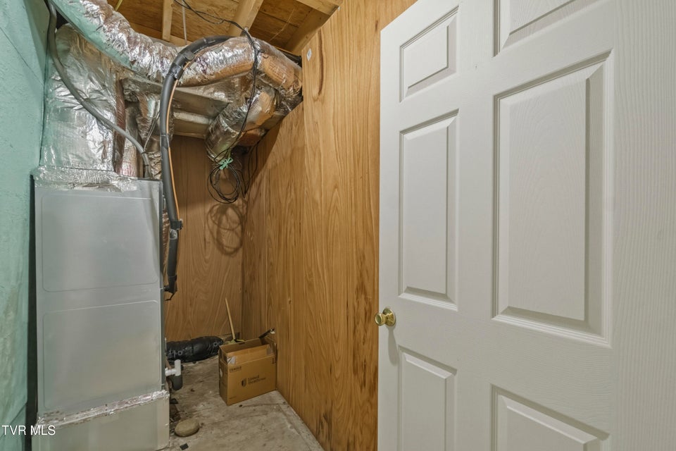 Photo #34: 950 Kingsport Highway