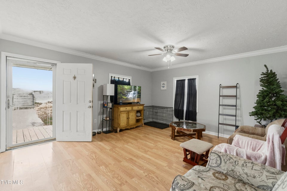 Photo #4: 950 Kingsport Highway