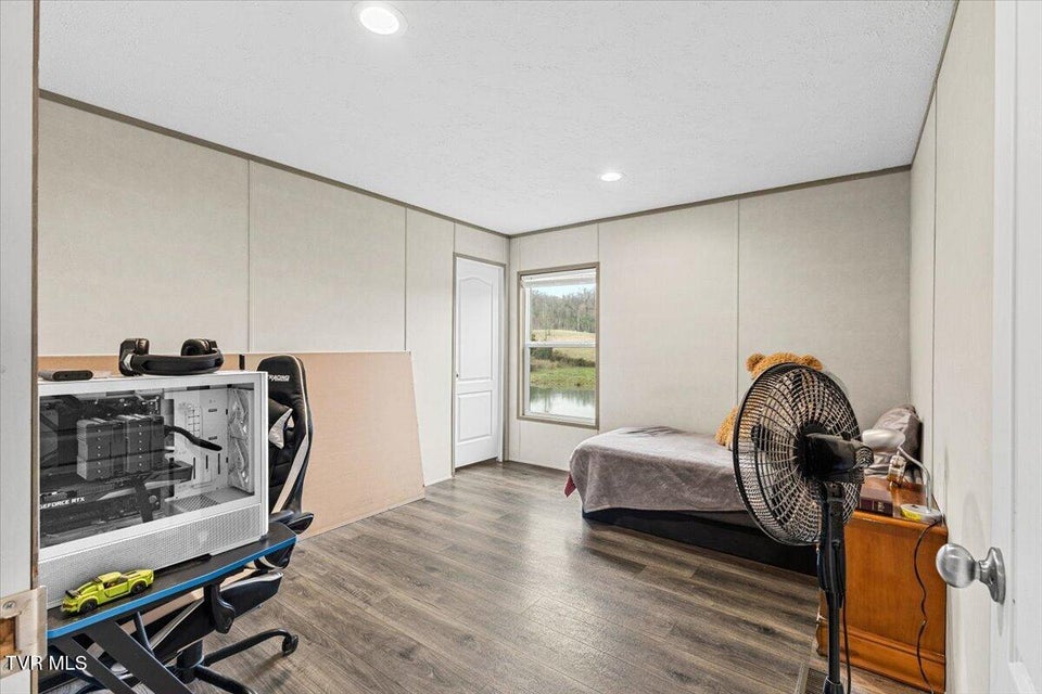 Photo #27: 3218 Stanley Valley Road