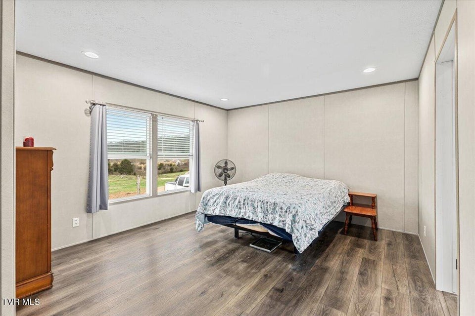 Photo #20: 3218 Stanley Valley Road