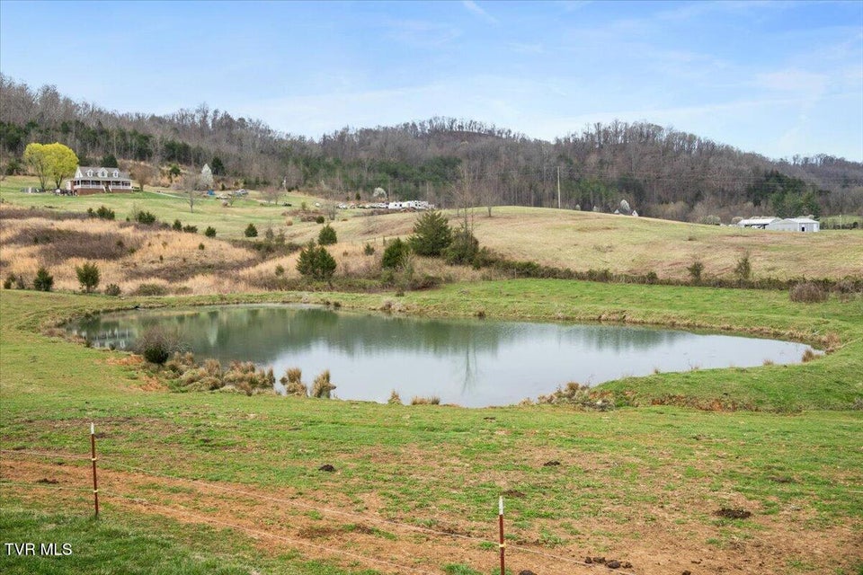 Photo #39: 3218 Stanley Valley Road