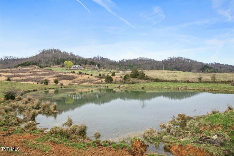 Photo #43: 3218 Stanley Valley Road