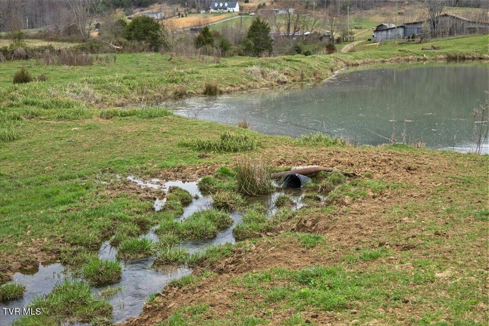 Photo #48: 3218 Stanley Valley Road