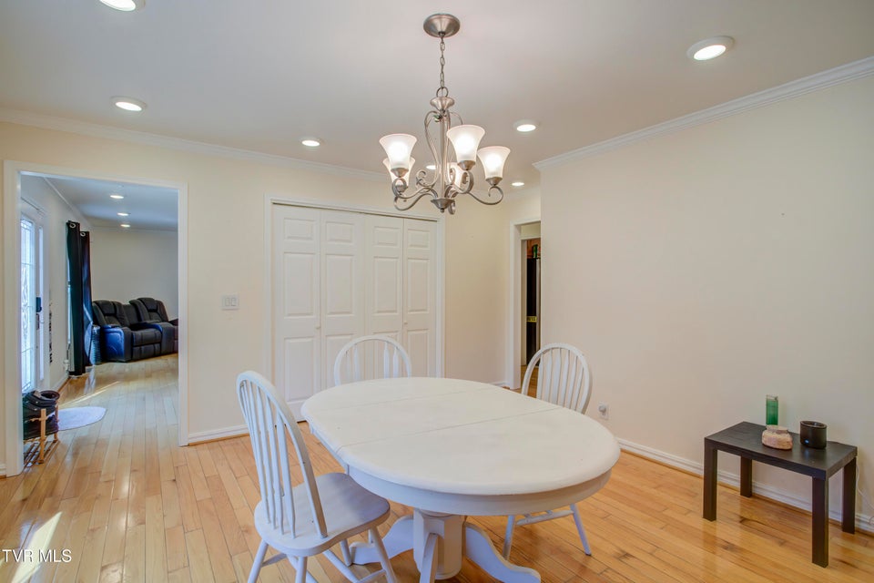 Photo #15: 249 Panorama Drive