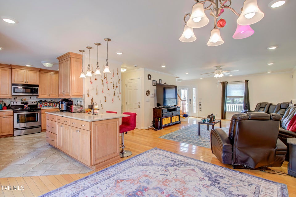 Photo #10: 249 Panorama Drive