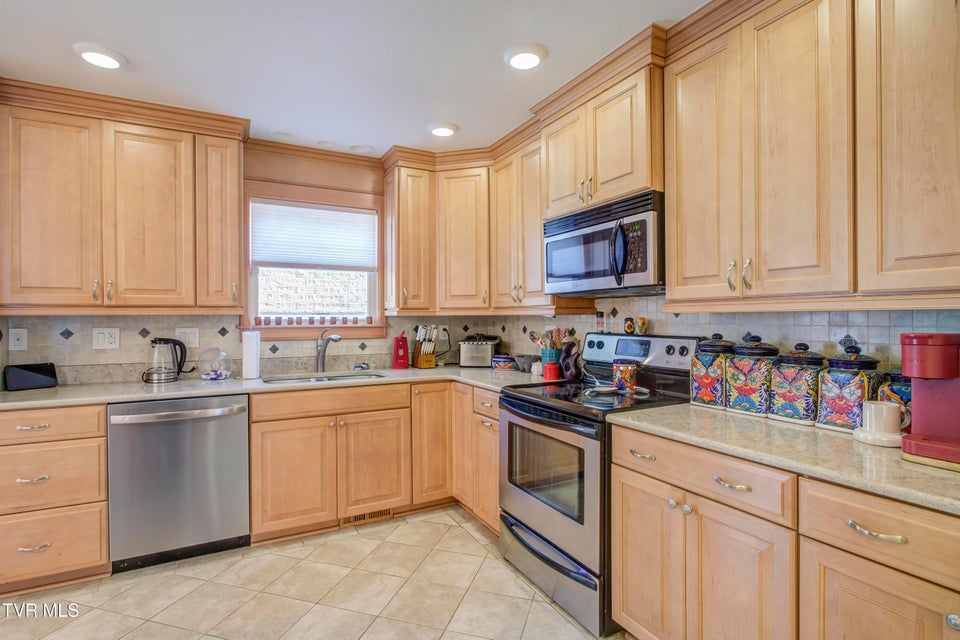 Photo #12: 249 Panorama Drive