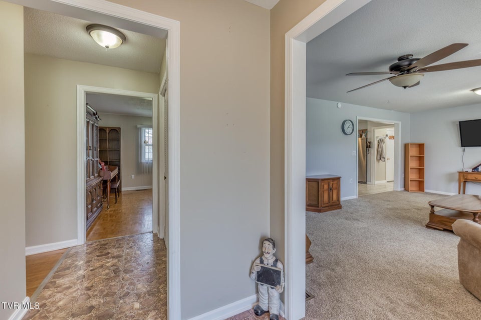 Photo #7: 609 Hollyhill Road