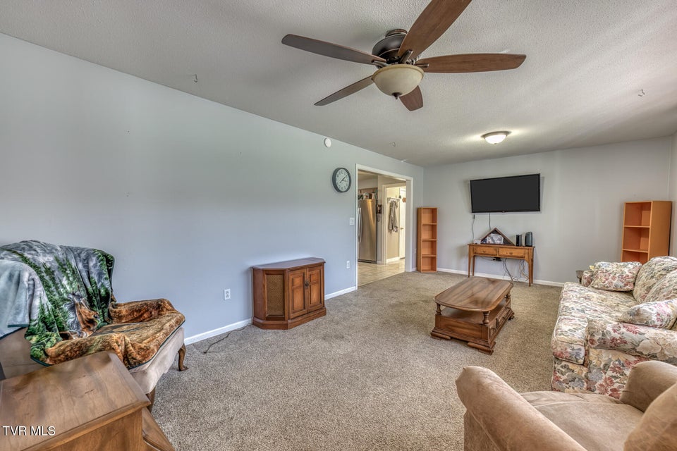 Photo #8: 609 Hollyhill Road