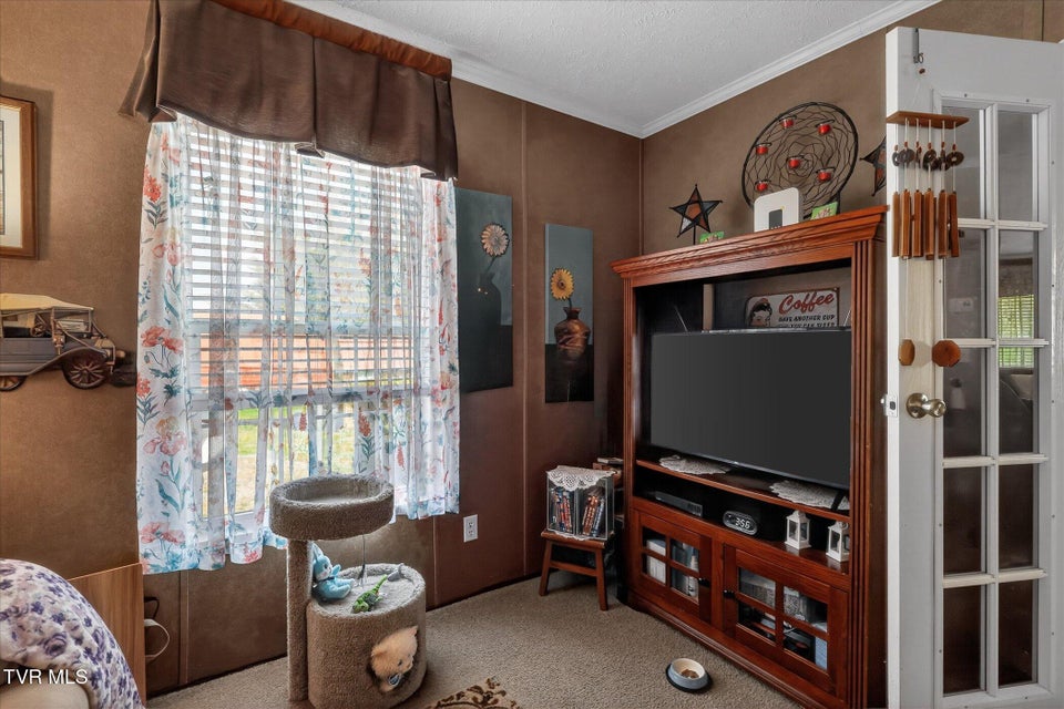 Photo #10: 404 Ashville Avenue