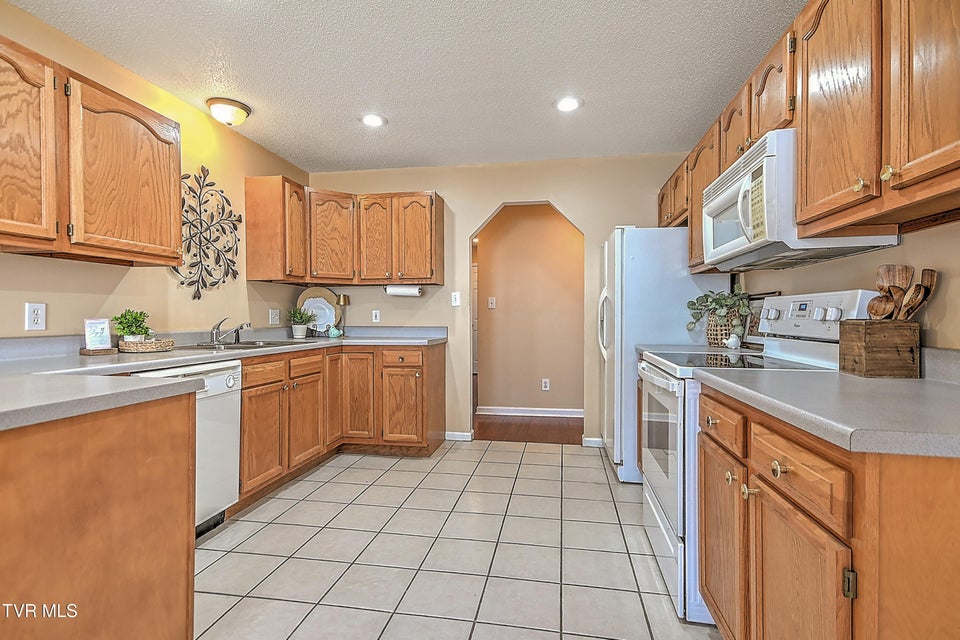 Photo #14: 5020 Old Jonesboro Road