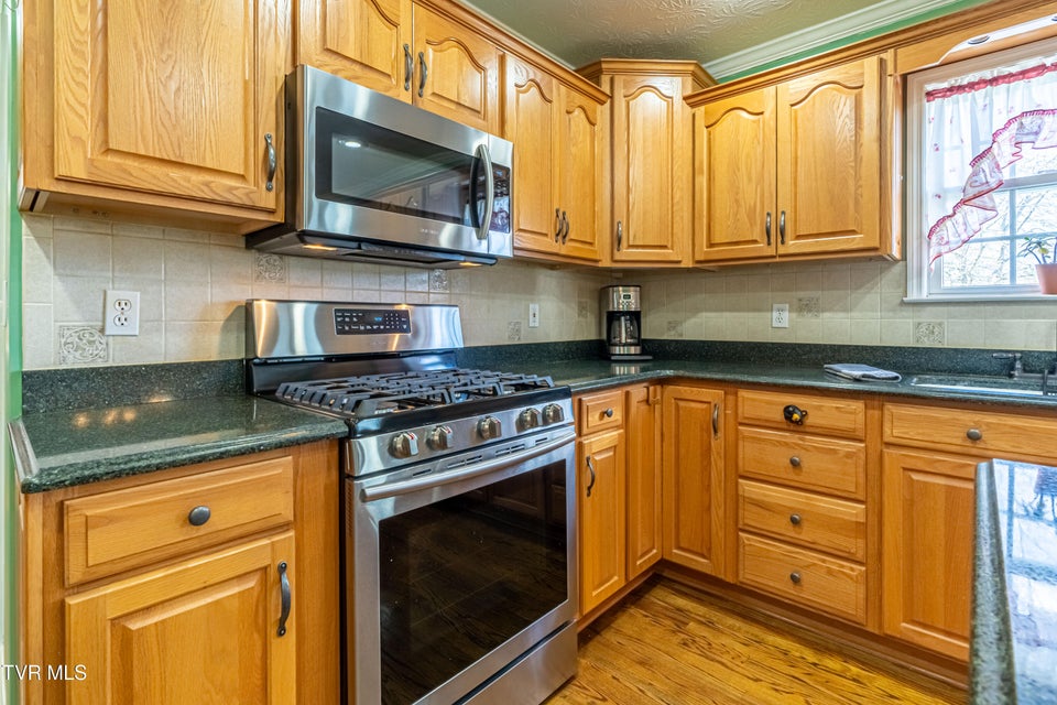 Photo #14: 18490 John Ashley Drive