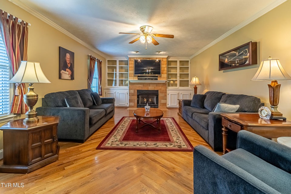 Photo #16: 18490 John Ashley Drive