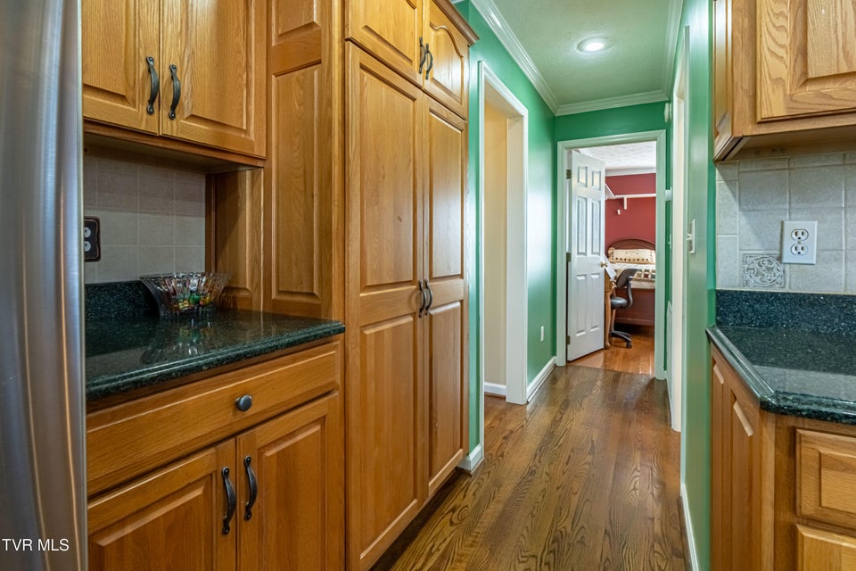 Photo #19: 18490 John Ashley Drive