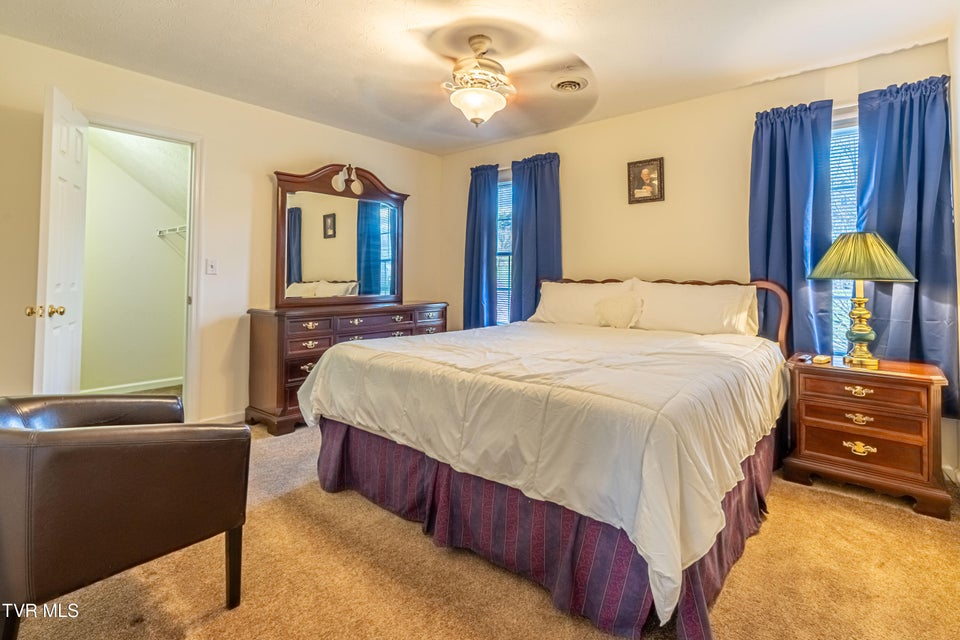 Photo #36: 18490 John Ashley Drive