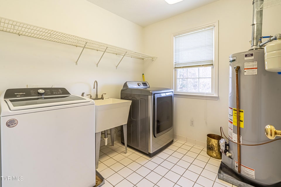 Photo #38: 18490 John Ashley Drive