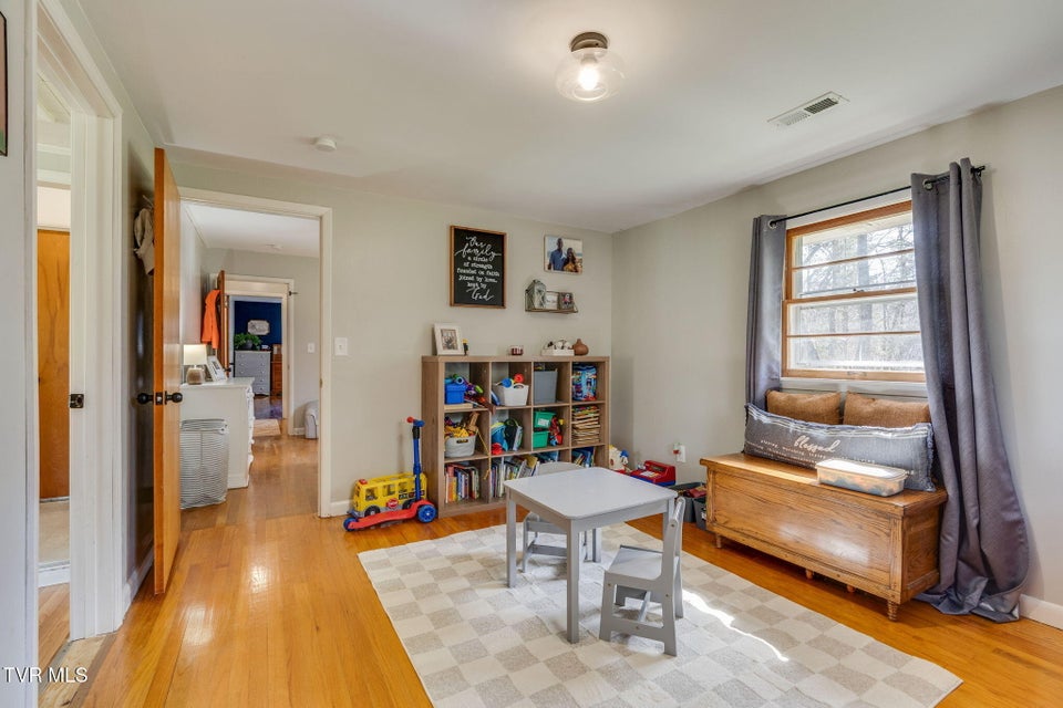 Photo #19: 2412 Highway 11e 