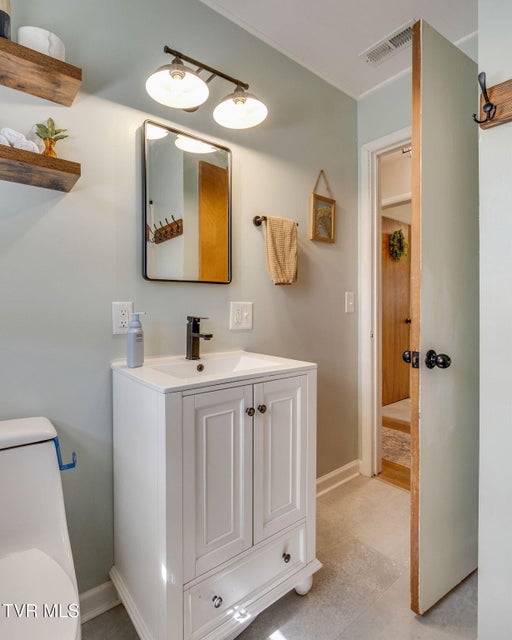 Photo #15: 2412 Highway 11e 