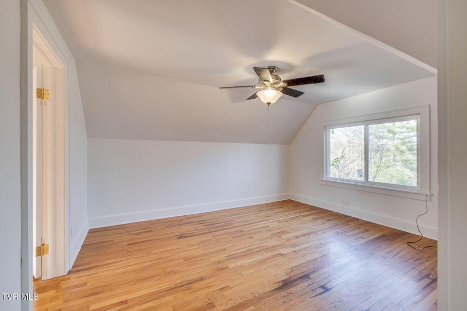 Photo #24: 128 Shadowwood Lane