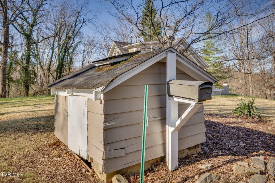 Photo #30: 128 Shadowwood Lane