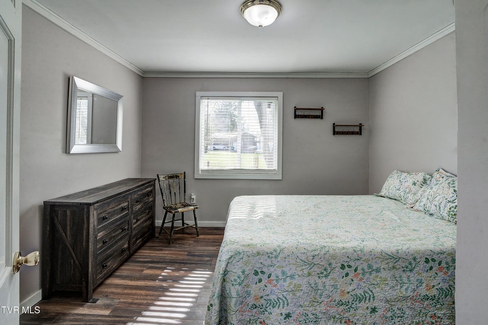 Photo #19: 412 Railroad Street