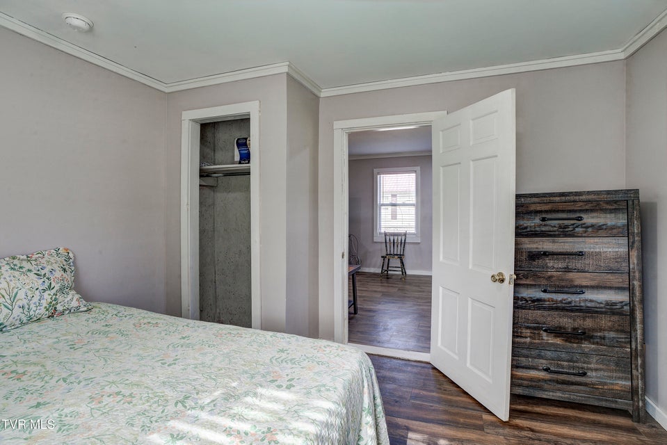 Photo #21: 412 Railroad Street