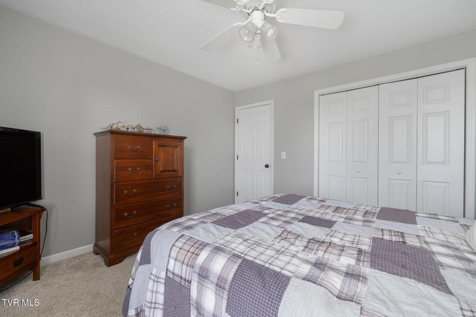 Photo #27: 506 Crystal Springs Circle