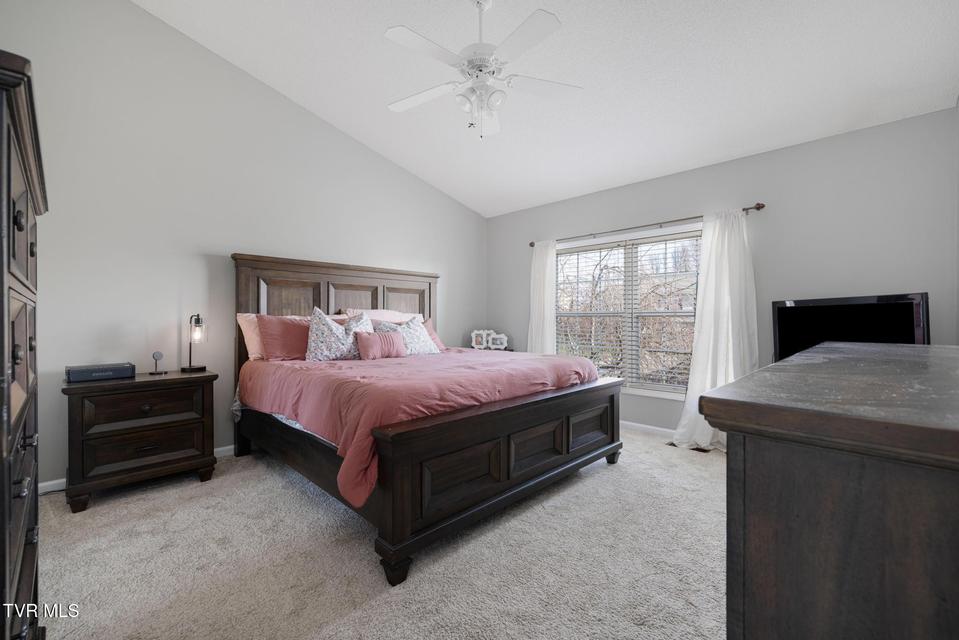 Photo #31: 506 Crystal Springs Circle