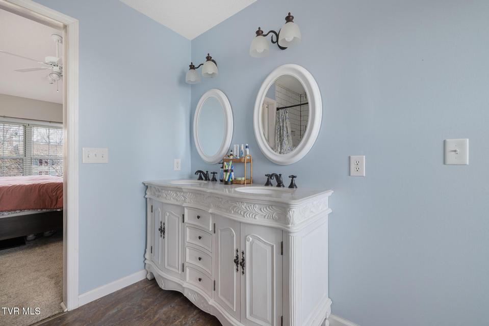 Photo #35: 506 Crystal Springs Circle