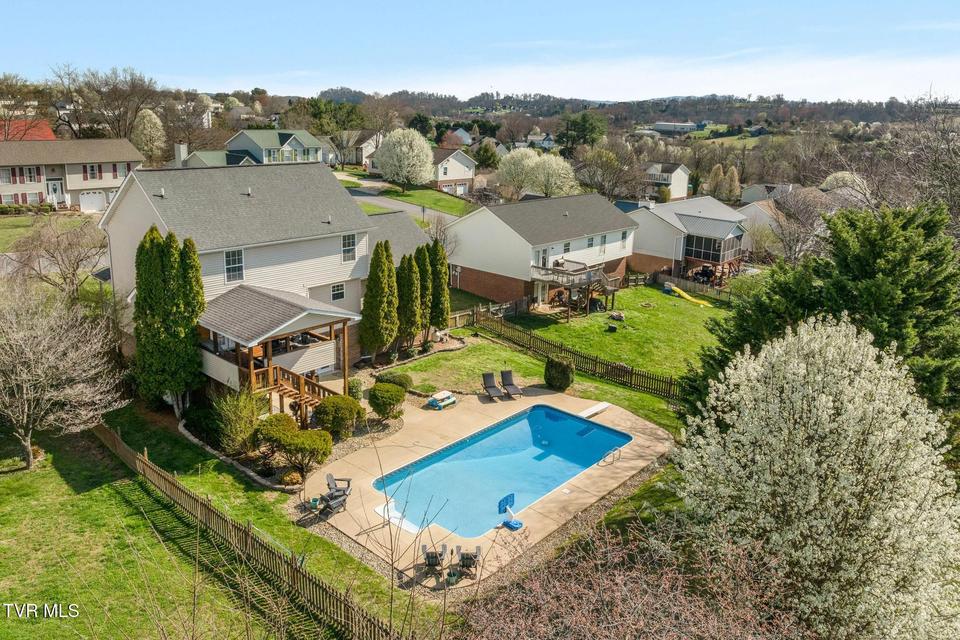 Photo #51: 506 Crystal Springs Circle