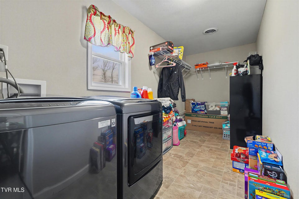 Photo #28: 85 Jaybird Lane