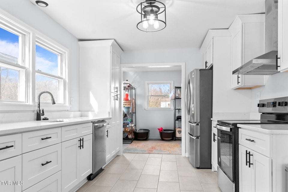 Photo #7: 525 Terry Drive