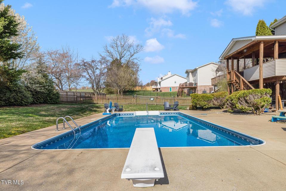 Photo #5: 506 Crystal Springs Circle