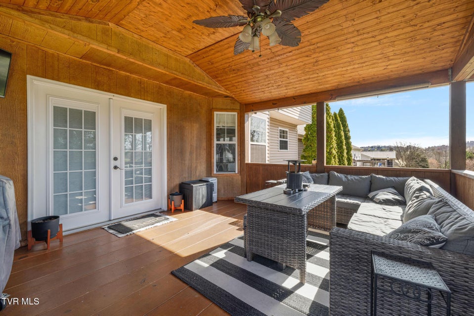 Photo #42: 506 Crystal Springs Circle