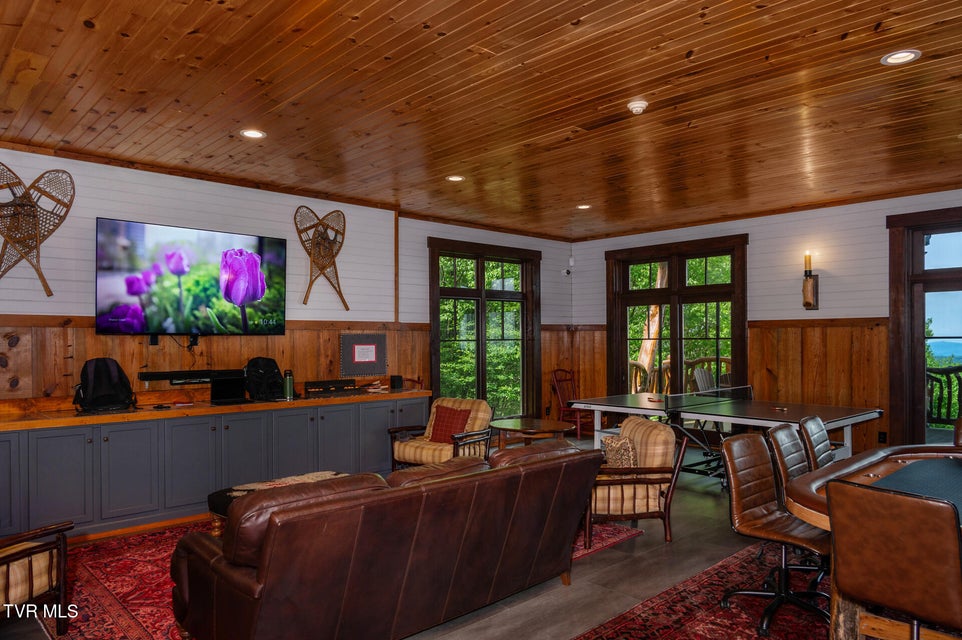 Photo #41: C613 Buffalo Nvno 