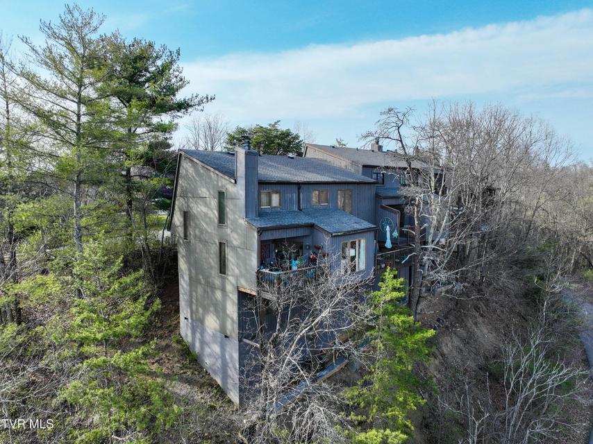 Photo #4: 326 Hickory Bluff