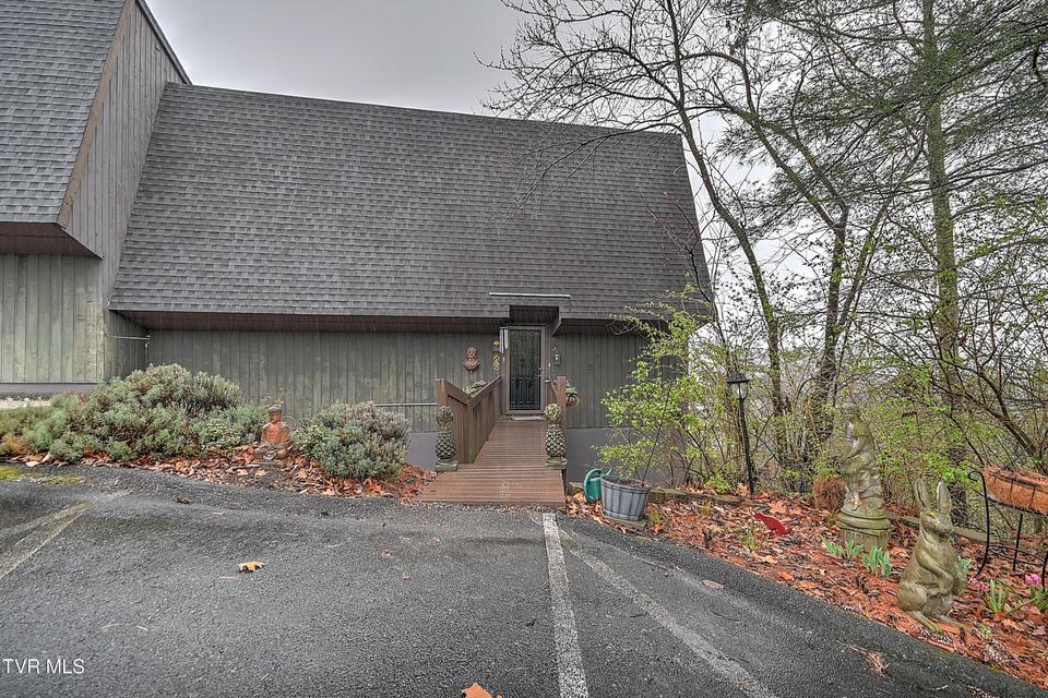 Photo #22: 326 Hickory Bluff