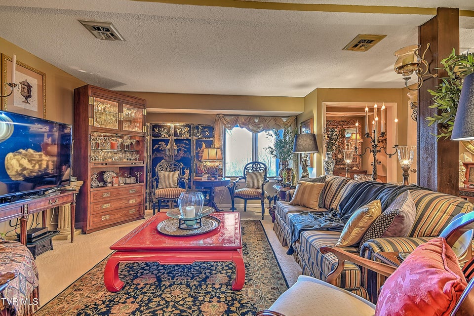 Photo #9: 326 Hickory Bluff