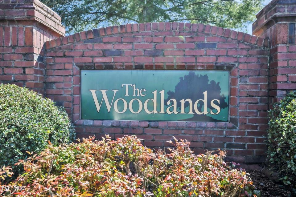 Photo #42: 31 Oak Leaf Circle