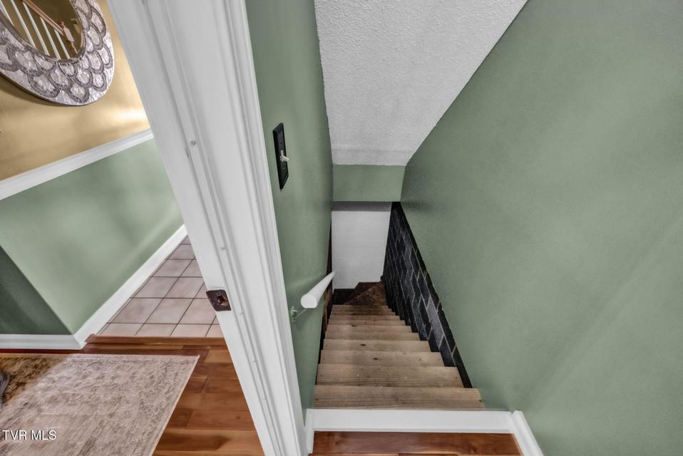 Photo #24: 31 Oak Leaf Circle