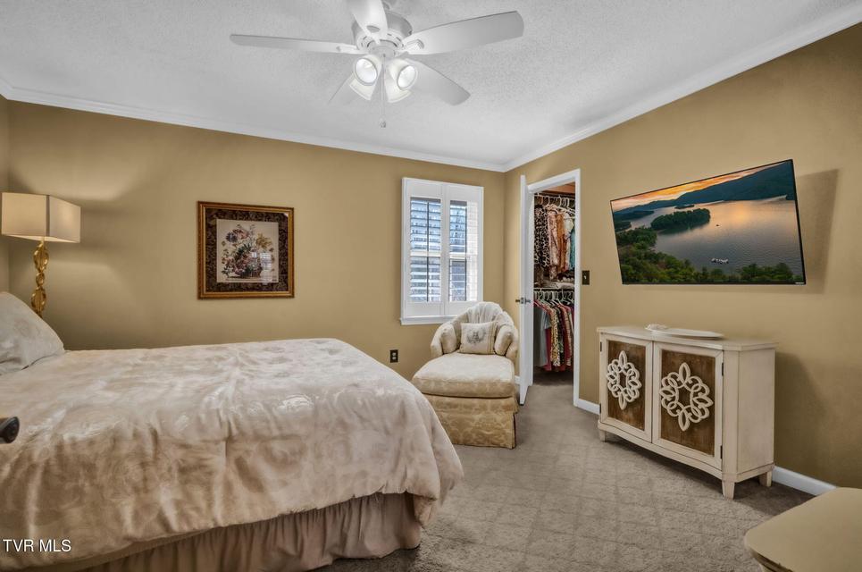 Photo #15: 31 Oak Leaf Circle