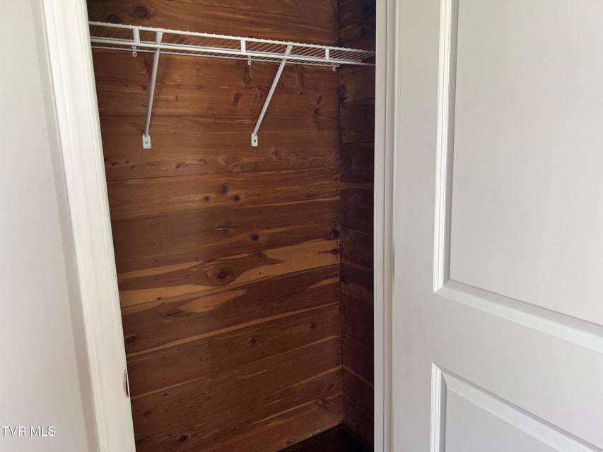 Photo #28: 1829 Kenwood Road