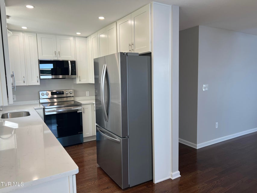 Photo #8: 1829 Kenwood Road