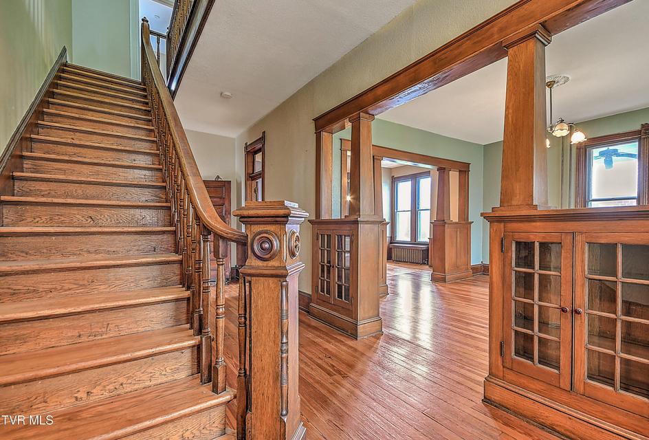 Photo #13: 822 Georgia Avenue