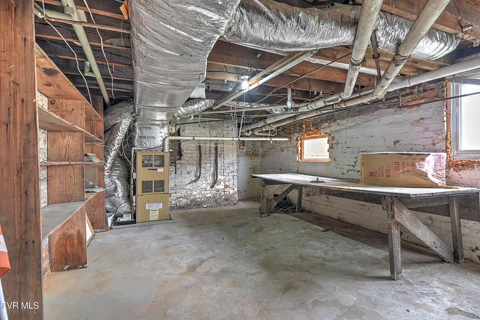 Photo #62: 822 Georgia Avenue