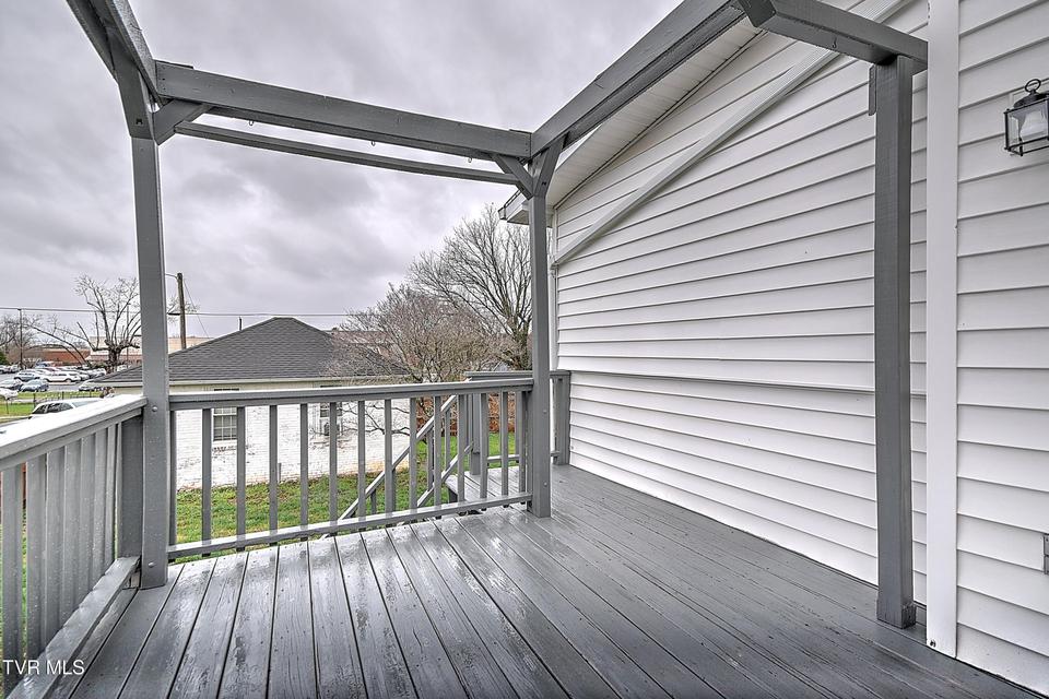 Photo #65: 822 Georgia Avenue