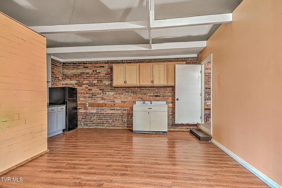 Photo #68: 822 Georgia Avenue